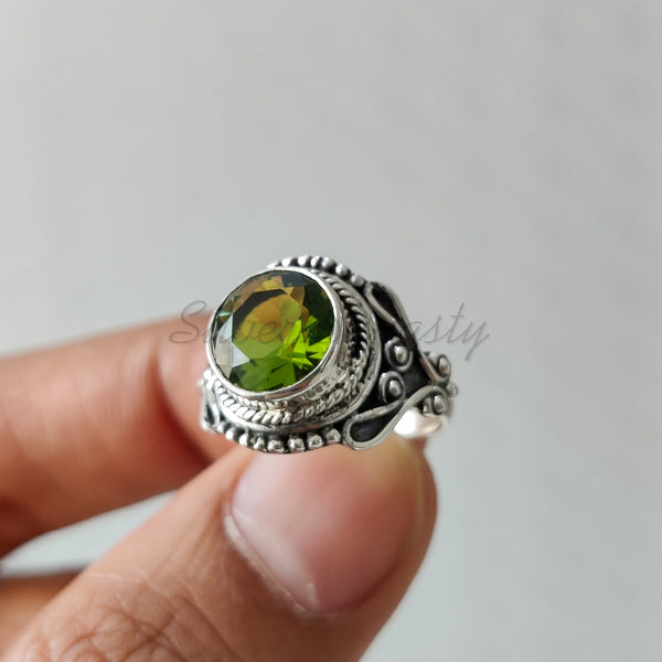 'Boho' Peridot, 925 Solid Sterling Silver Ring for Women