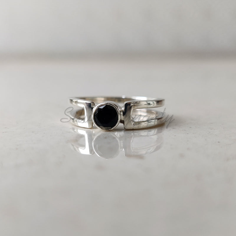 'BIA' Black Onyx 925 Solid Sterling Silver Ring Round