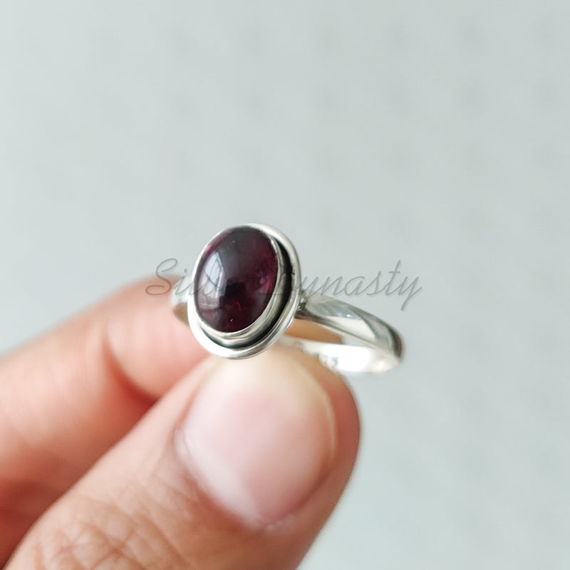 'Minimalist' Red Garnet 925 Solid Sterling Silver Ring