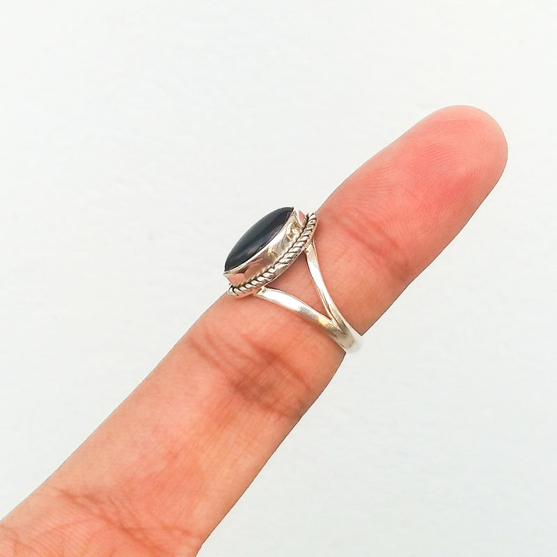 'Minimalist' Black Onyx 925 Solid Sterling Silver Ring