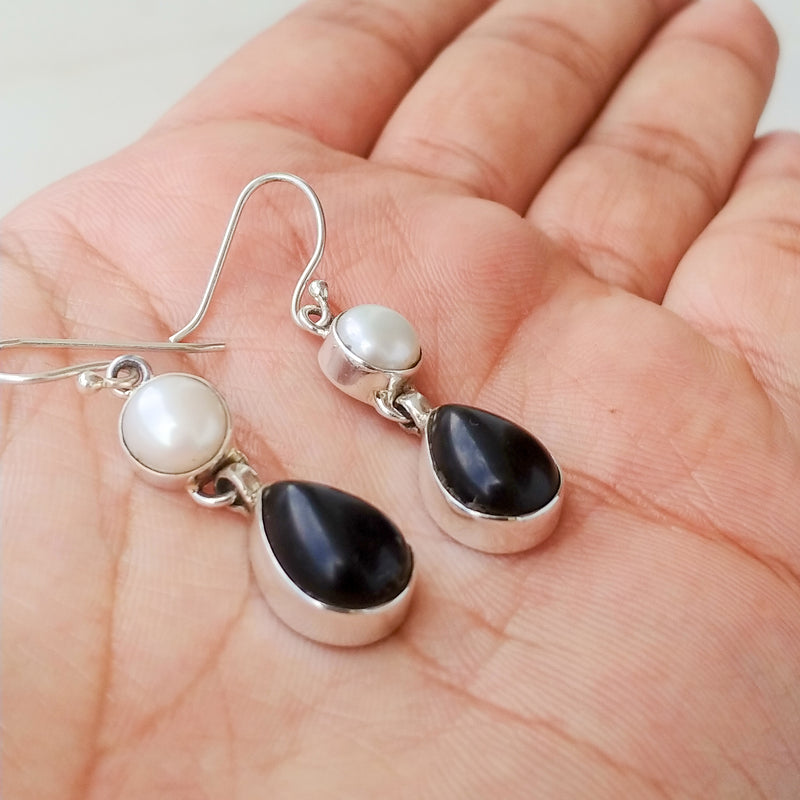 'Minimalist' Pearl and Onyx 925 Solid Sterling Silver Earrings