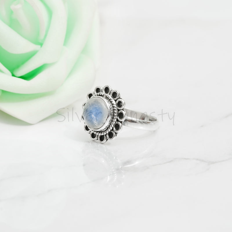 'Flower' Moonstone 925 Solid Sterling Silver Ring