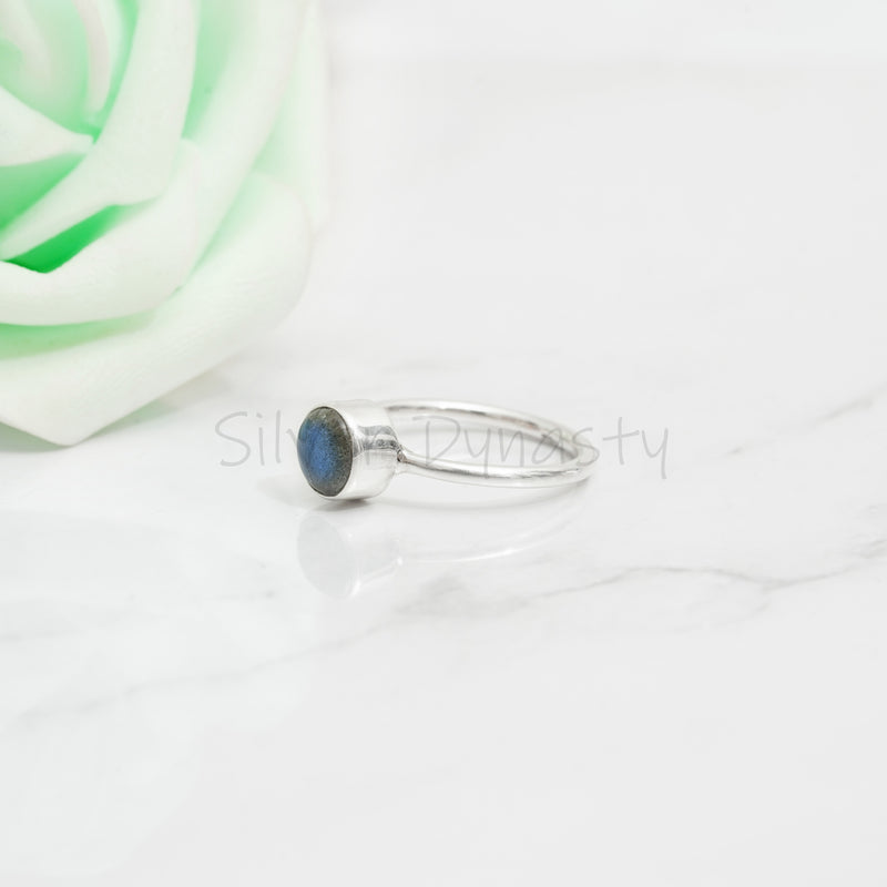 'Minimalist' Labradorite Ring, 925 Solid Sterling Silver Ring