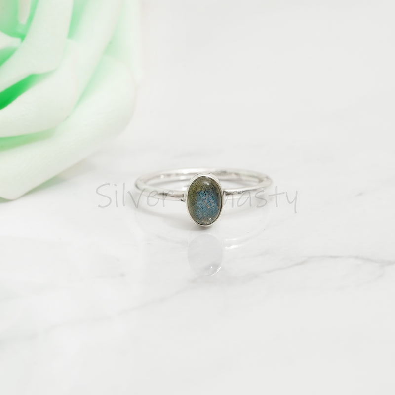 'Minimalist' Labradorite Ring, 925 Solid Sterling Silver Ring