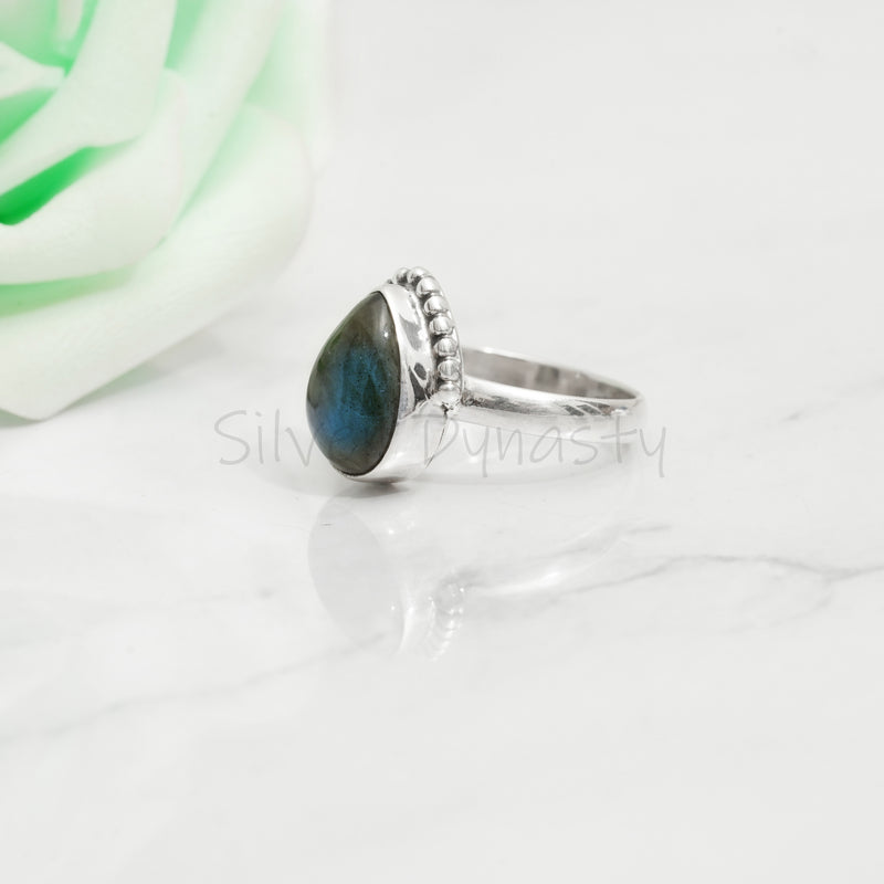 'Drop' Labradorite 925 Solid Sterling Silver Ring