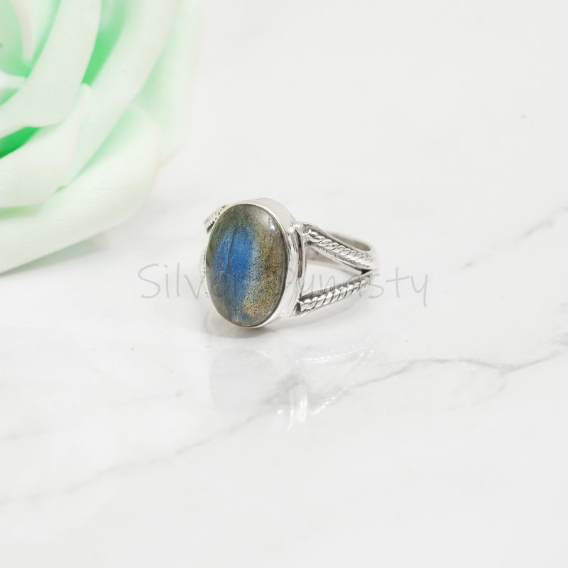 'Minimalist' Labradorite 925 Solid Sterling Silver Ring