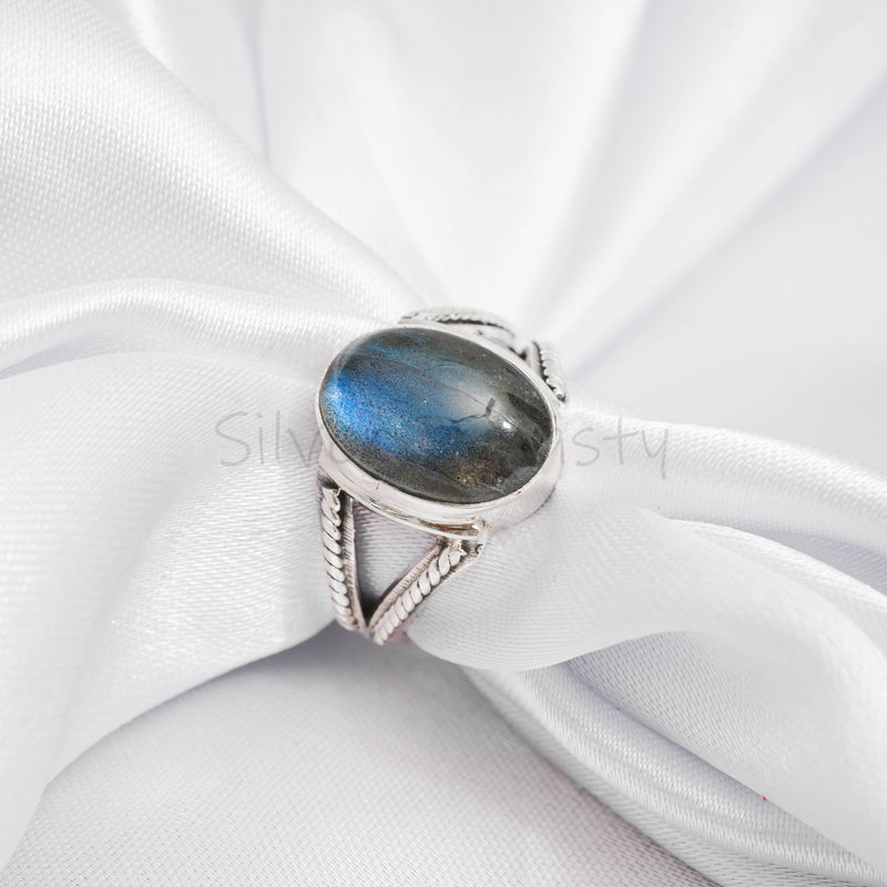 'Minimalist' Labradorite 925 Solid Sterling Silver Ring