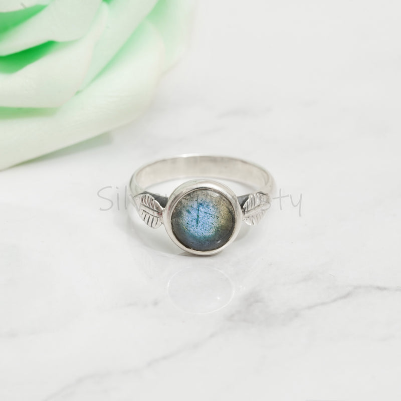 'Minimalist' Labradorite Ring, 925 Solid Sterling Silver Ring