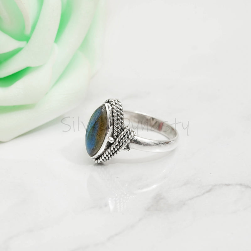 'Bomin' Labradorite Ring, 925 Solid Sterling Silver Ring