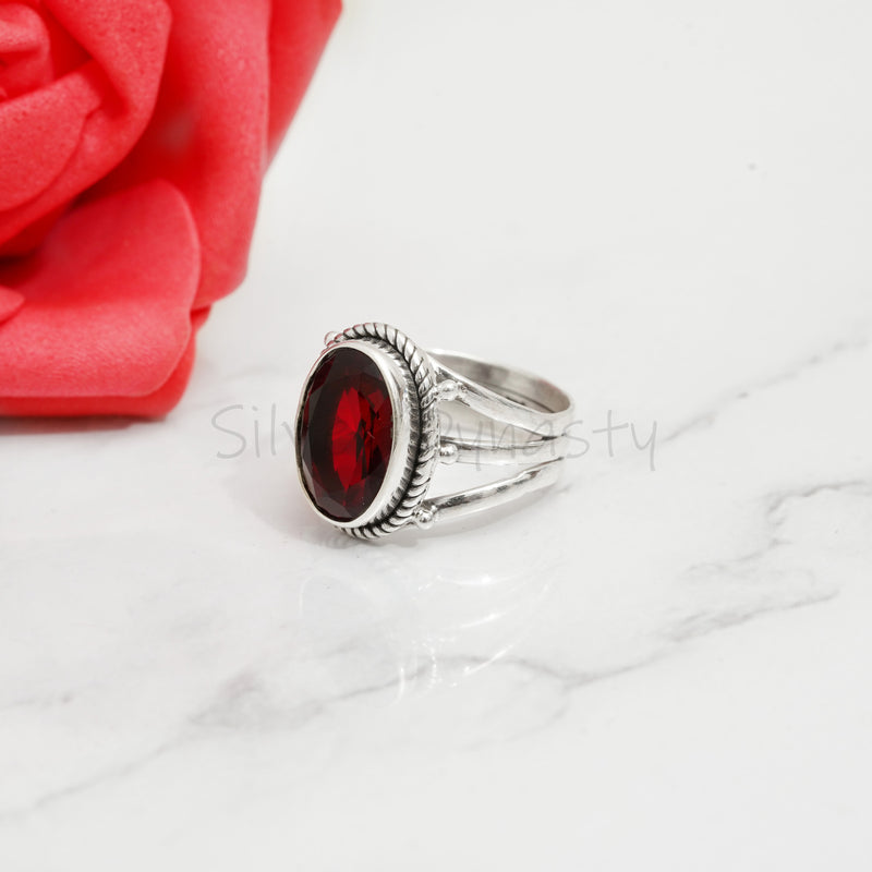 'Fortuna' Garnet 925 Solid Sterling Silver Ring