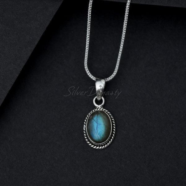 Labradorite Pendant, 925 Solid Sterling Silver Pendant