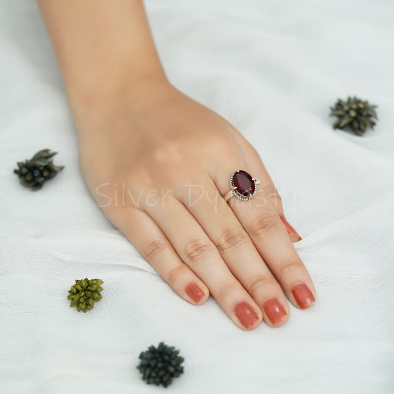 'Minimalist' Red Garnet 925 Solid Sterling Silver Ring