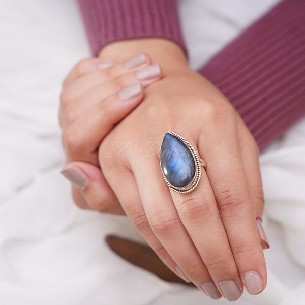 'Big' Labradorite 925 Solid Sterling Silver Ring