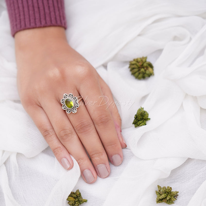 'Flower' Peridot 925 Solid Sterling Silver Ring, Peridot Ring